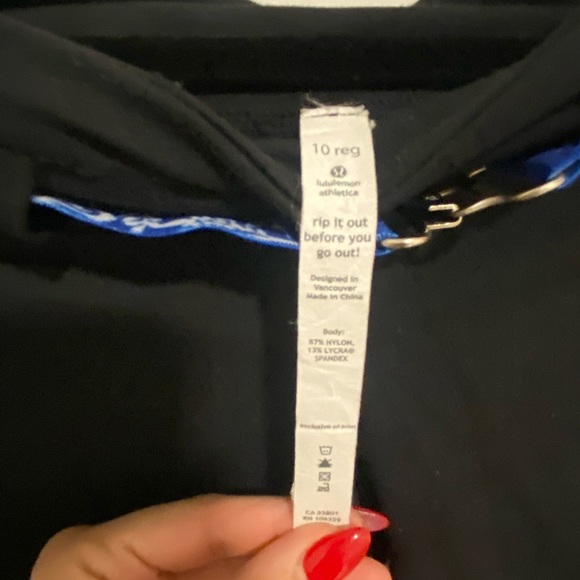 Vintage Lululemon pants new without tags. - Picture 4 of 6